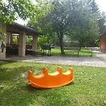 Prazdninovy Dom