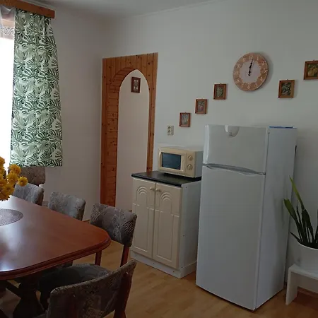 Prazdninovy Dom Dovolenkový dom *